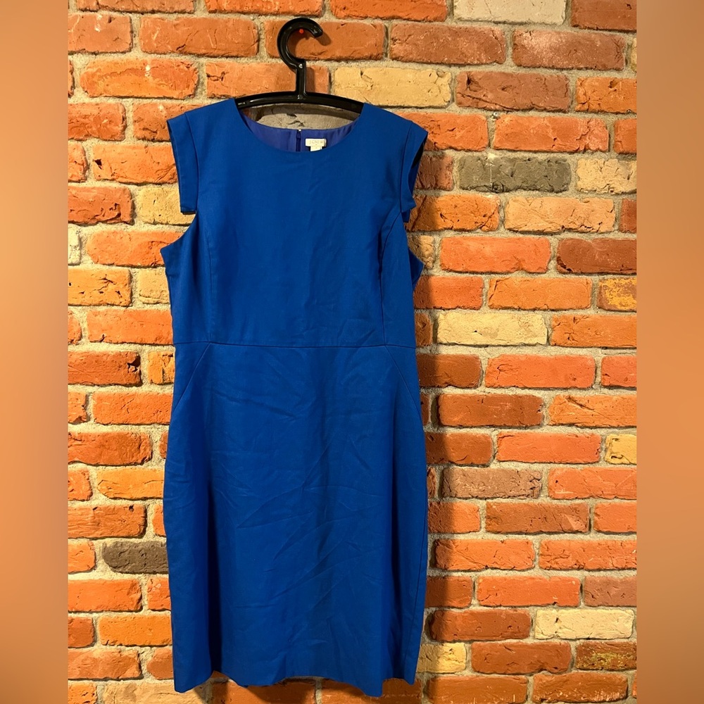 🧵J. Crew 40 % wool Blue Midi Dress. Size 16. NWOT